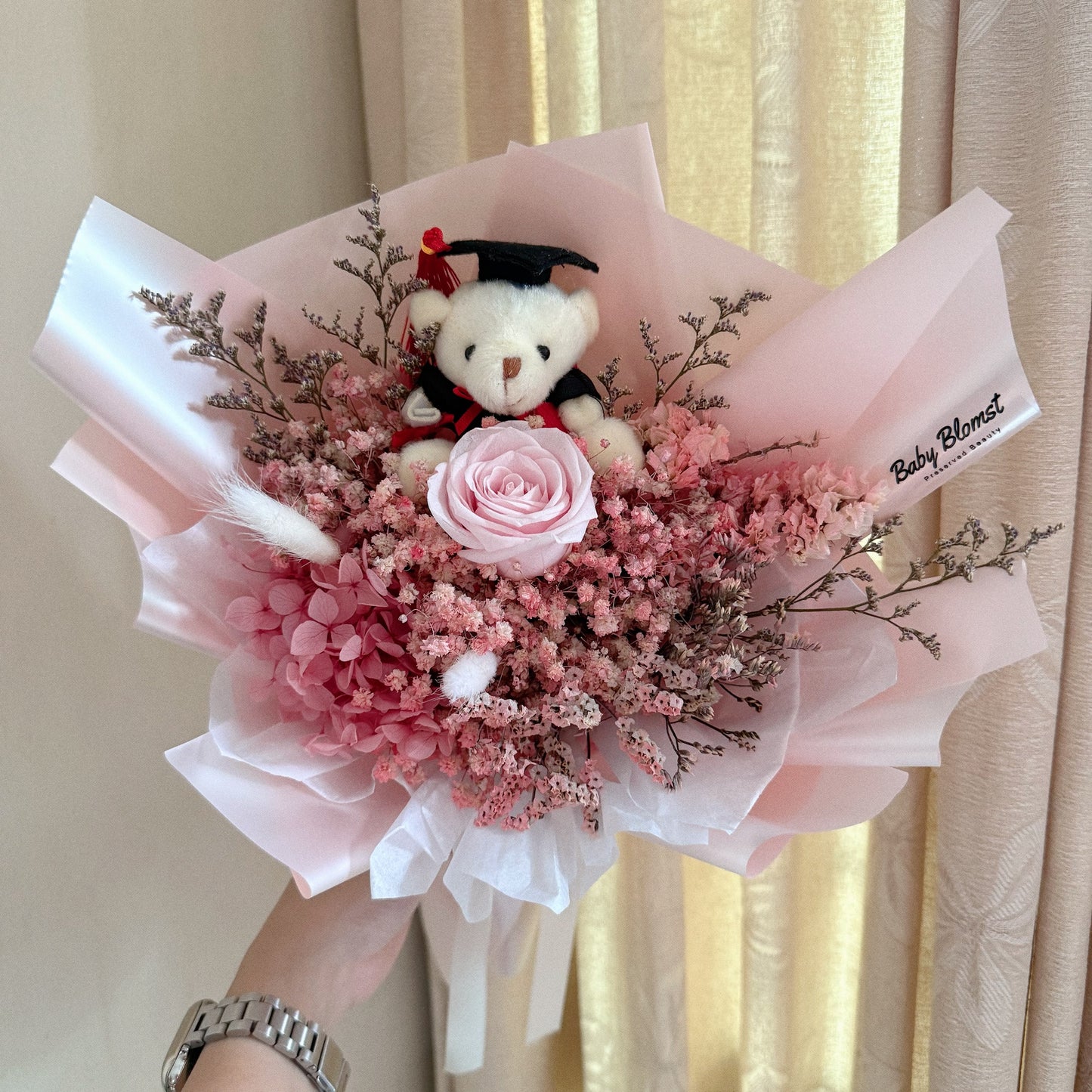 Graduation - Pink
